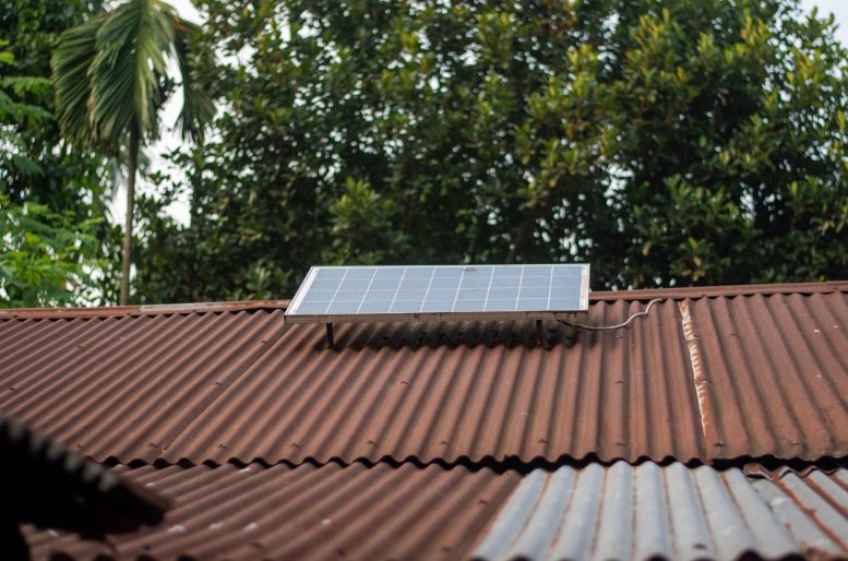 Desa menjaga energi bersih